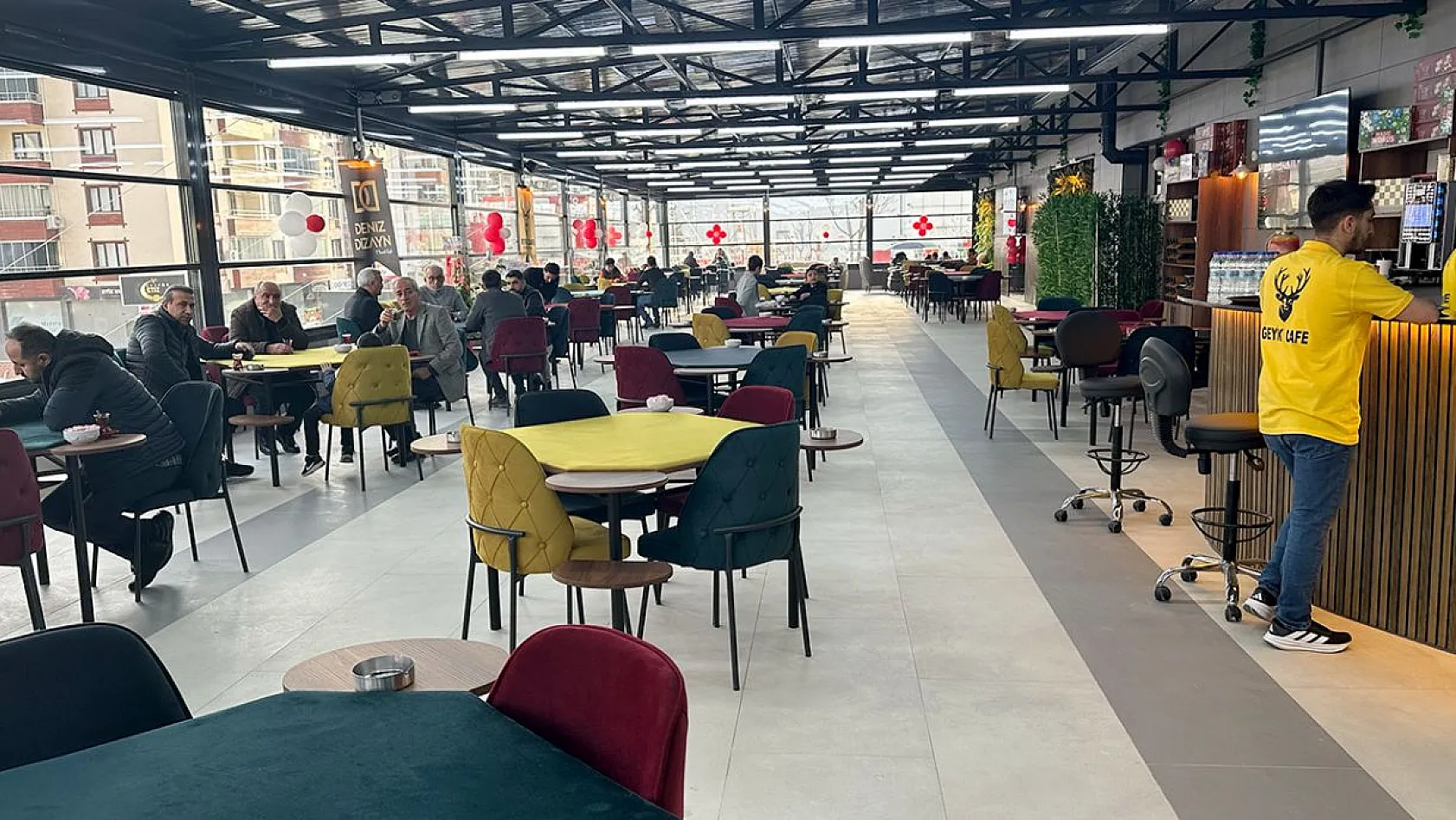 Elazığ'da Geyik Cafe ve Oyun Salonu açıldı