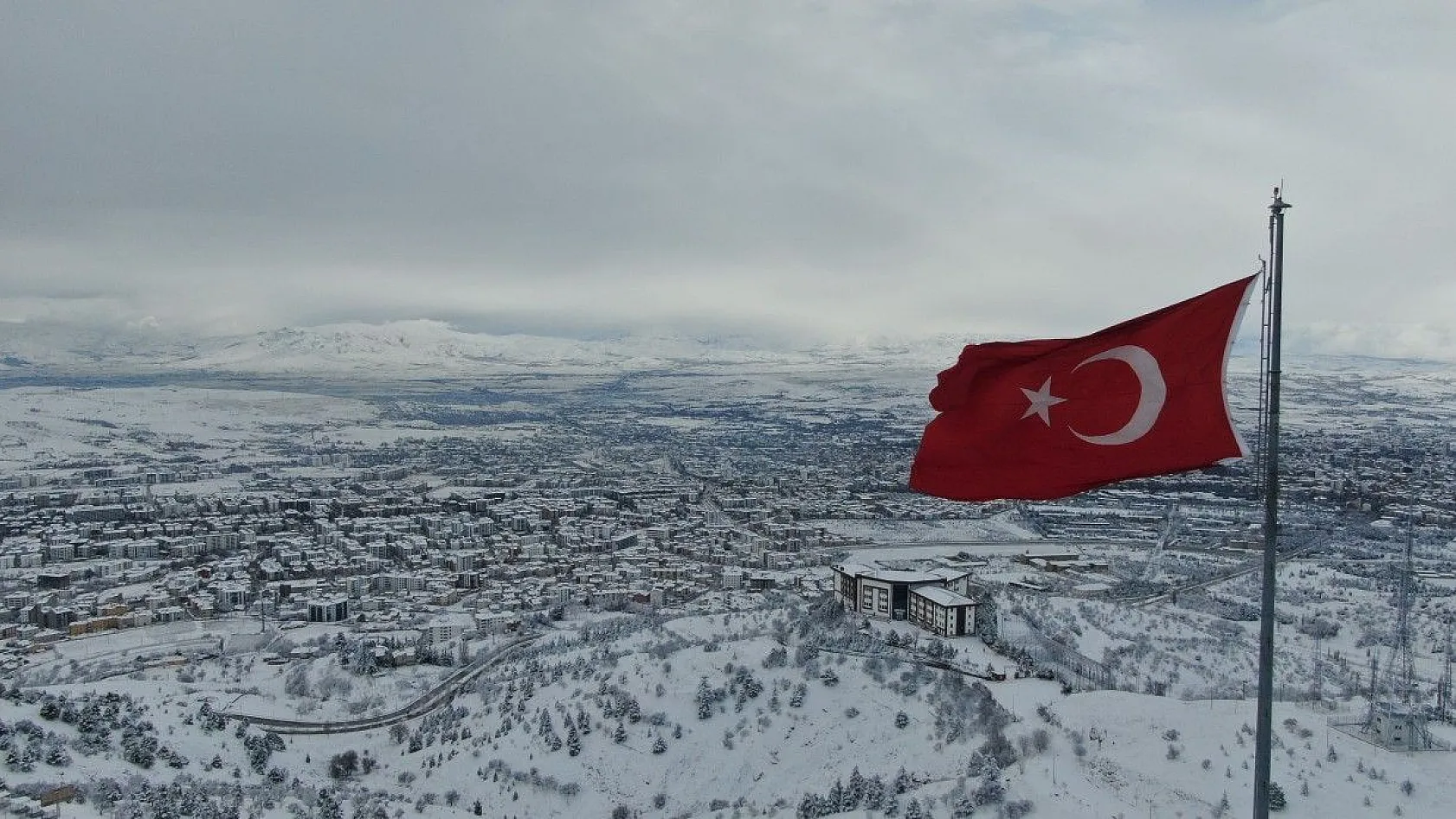 Harput beyaza büründü