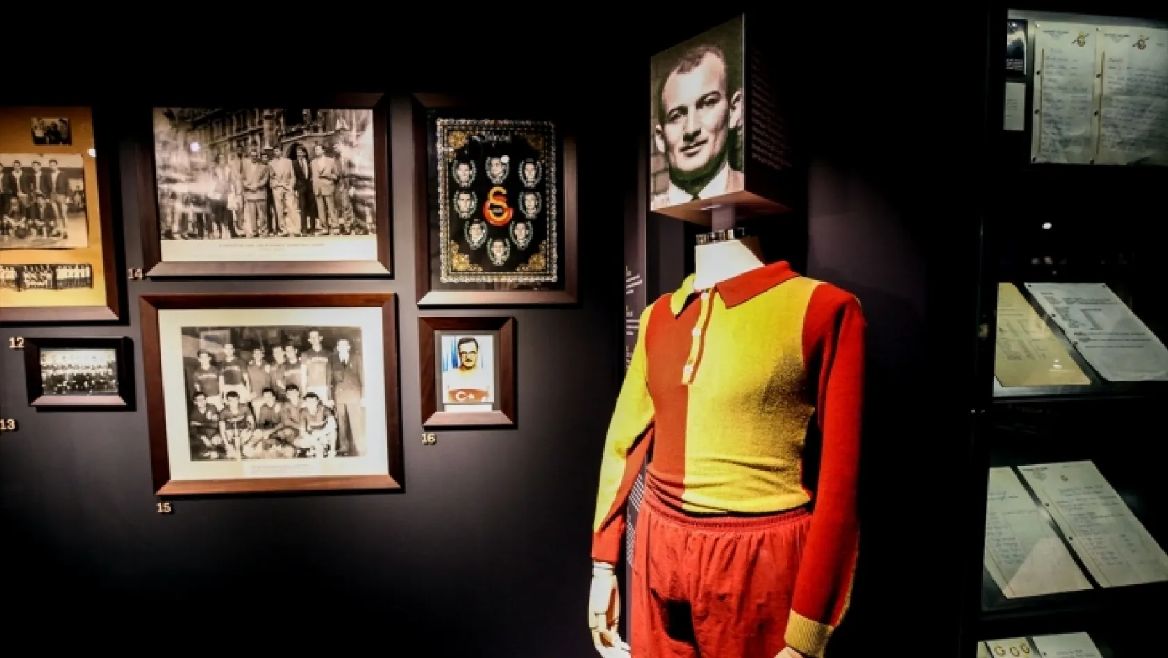 Galatasaray Stadyum Müzesi'nin resmi açılışı yapıldı