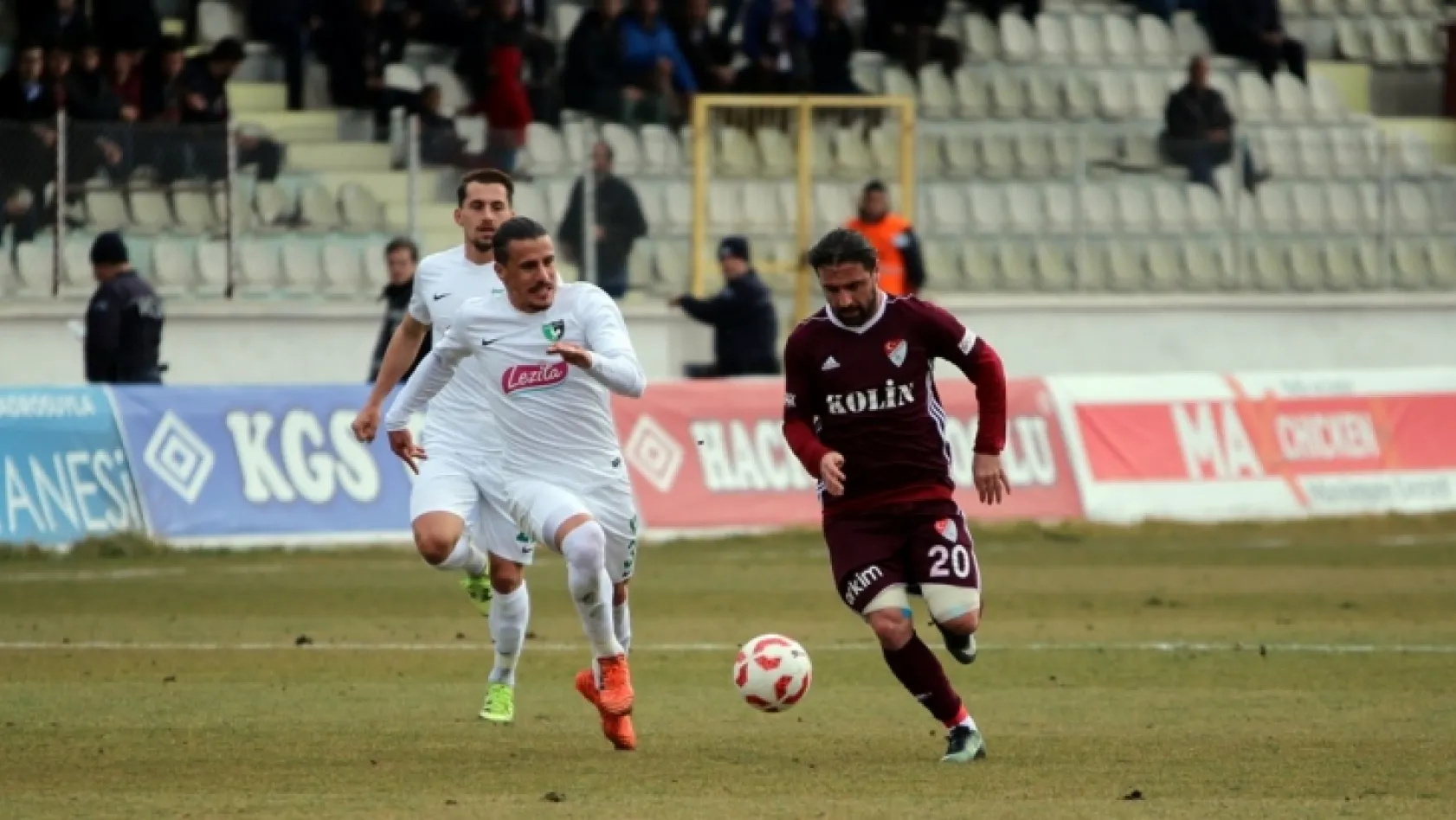 Elazığspor - Denizlispor maçından kareler