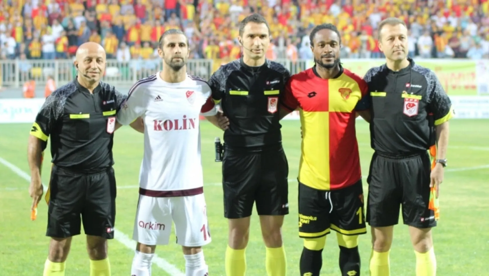 Göztepe-Elazığspor maçının fotoğrafları