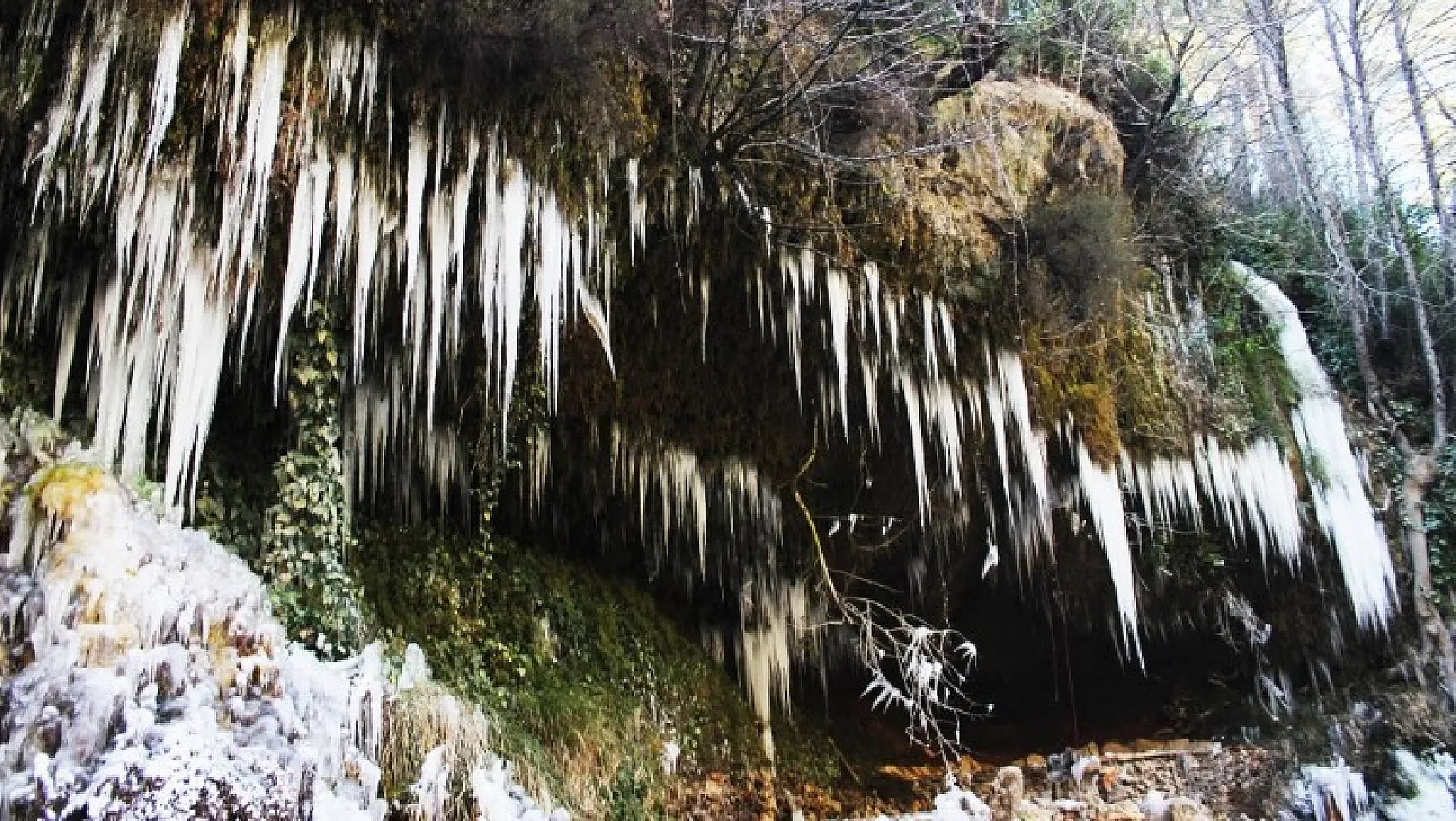 Damladeresi buz sarkıtları - Muğla