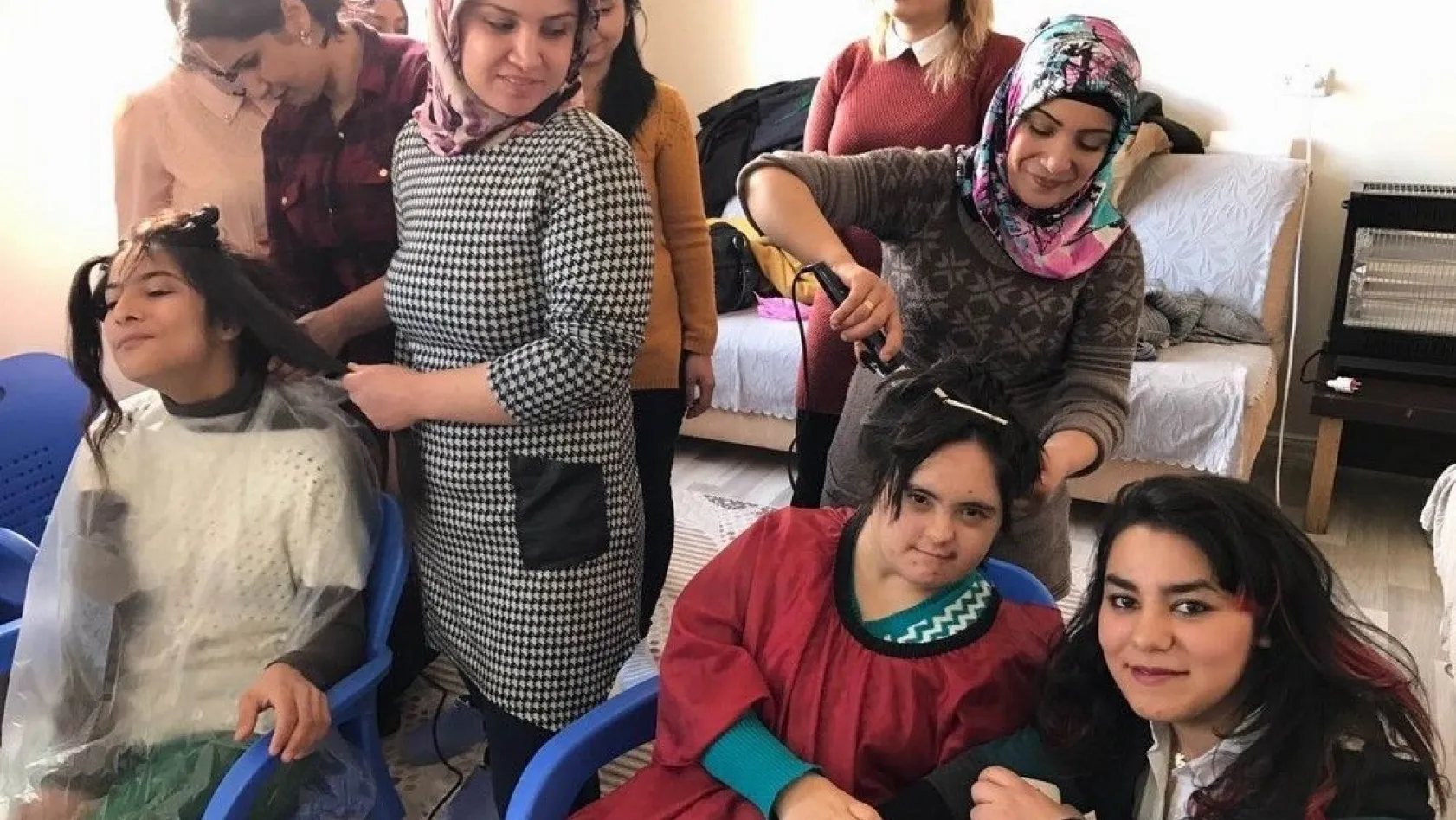 Ergani'de 'Bakımlıyım mutluyum' projesi
