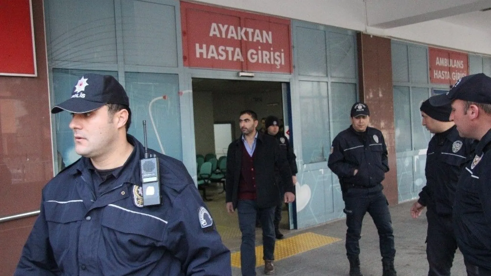 Kahramanmaraş'ta FETÖ/PDY şüphelisi 13 öğretmen adliyeye sevk edildi

