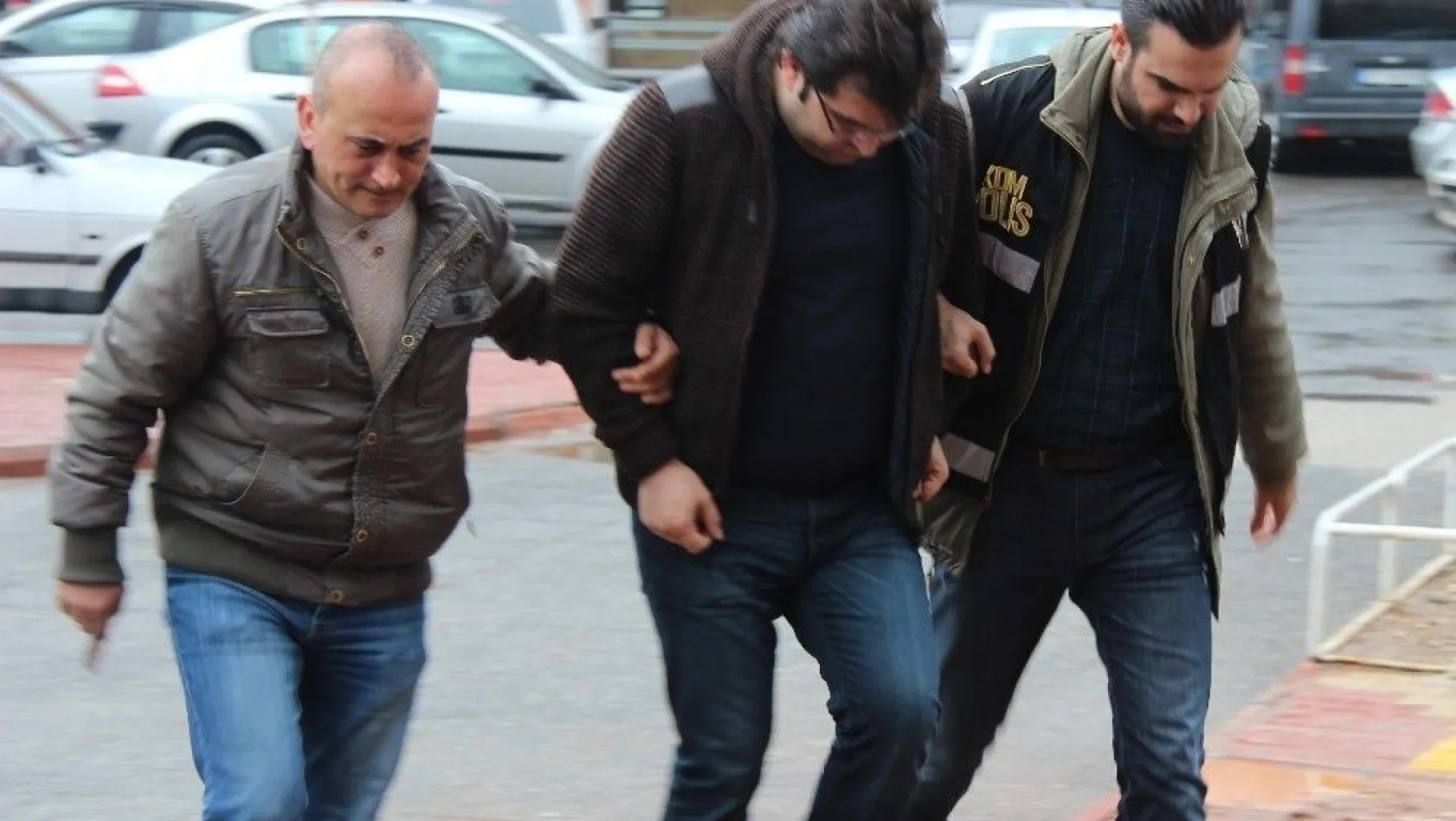 FETÖ'den 19 avukat gözaltına alındı
