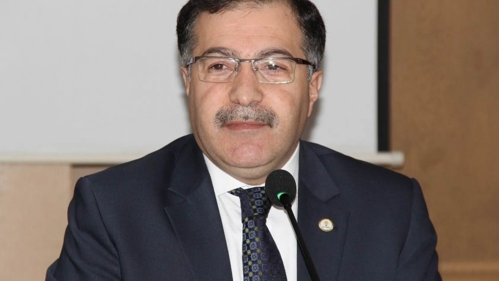 AK Parti İl Başkanı Şahin Sivas halkını mitinge davet etti
