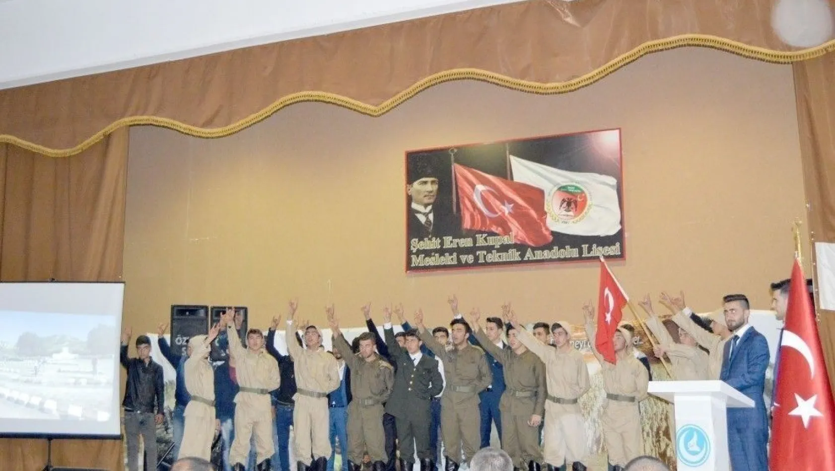 Besni Ülkü Ocaklarından Çanakkale Zaferi programı
