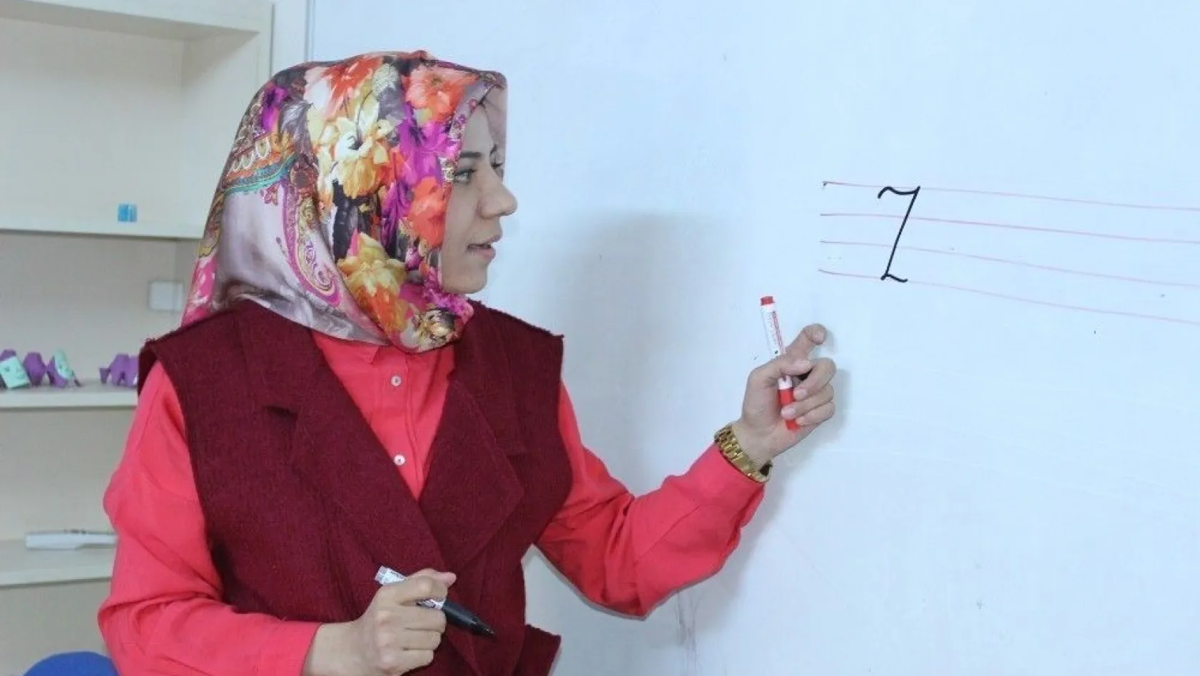 Adıyaman'da Suriyeli çocuklara Türkçe eğitim veriliyor
