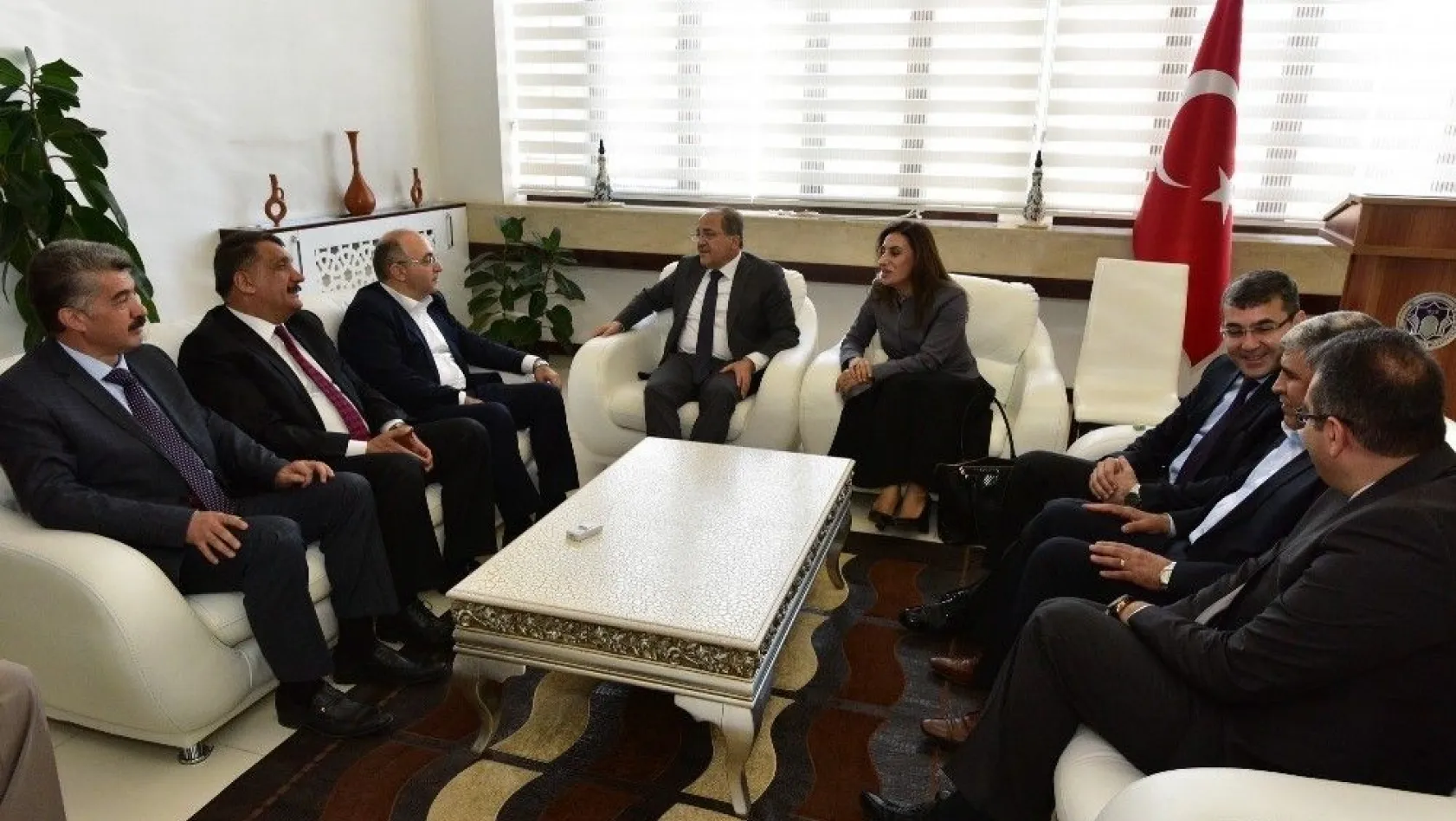 Bakan Yardımcısı Alpay'dan Başkan Gürkan'a ziyaret
