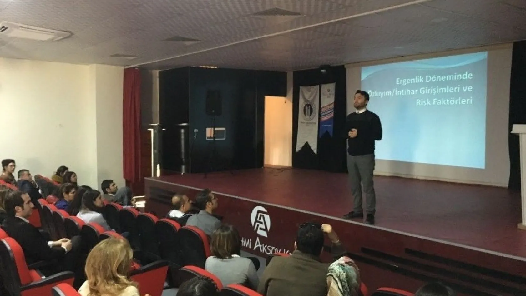 Zekeriya Deniz Aktan Diyarbakır'da öğretmenlerle buluştu
