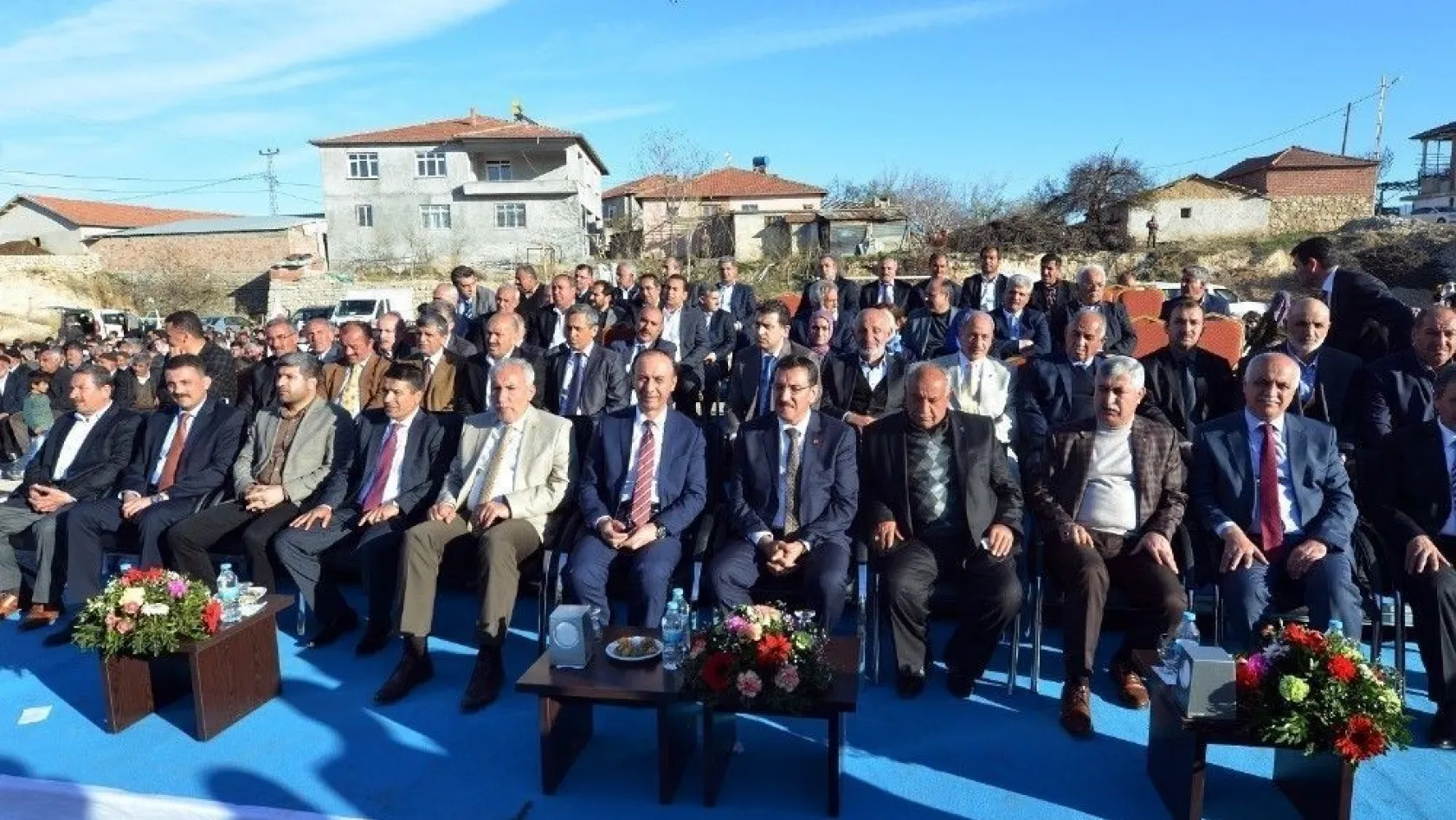 Bakan Tüfenkci: 'Bu zor coğrafyada güçlü yönetimlere ve güçlü liderlere ihtiyaç var'
