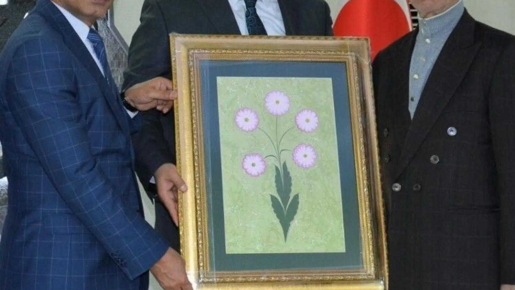 İYC'den Başkan Özkan'a ziyaret
