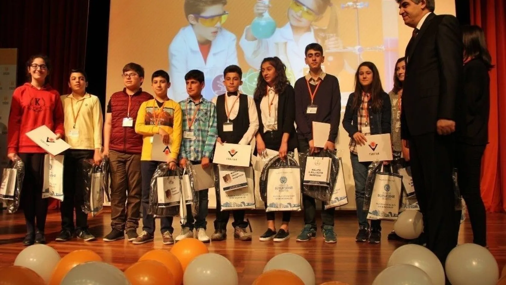 11. Ortaokul Öğrencileri Araştırma Projeleri Malatya Bölge yarışması sona erdi
