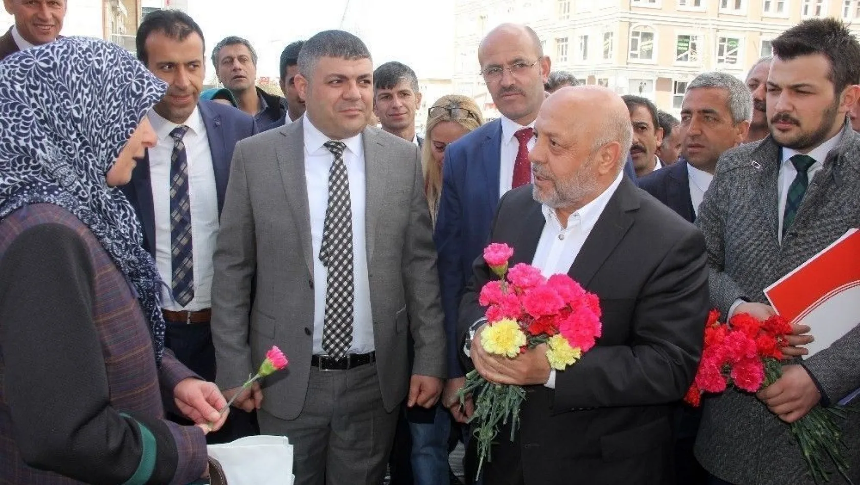 Hak-İş Genel Başkanı Arslan: '1 Mayıs'ı Erzurum'da kutlayacağız'
