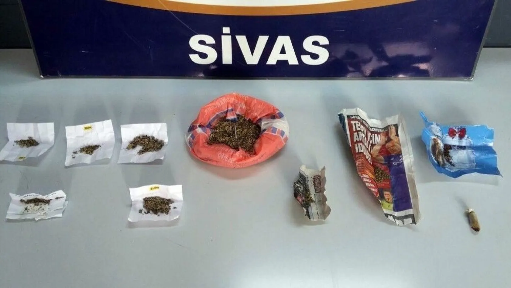 Sivas'ta uyuşturucu operasyonunda 3 tutuklama
