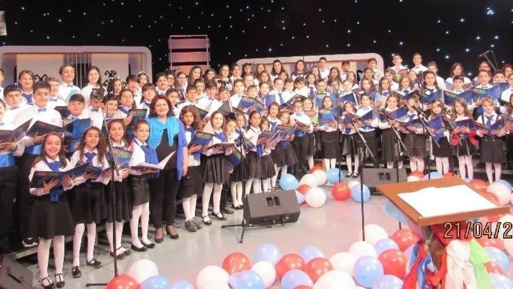 TRT Erzurum Müdürlüğü THM Çocuk Korosundan dev konser
