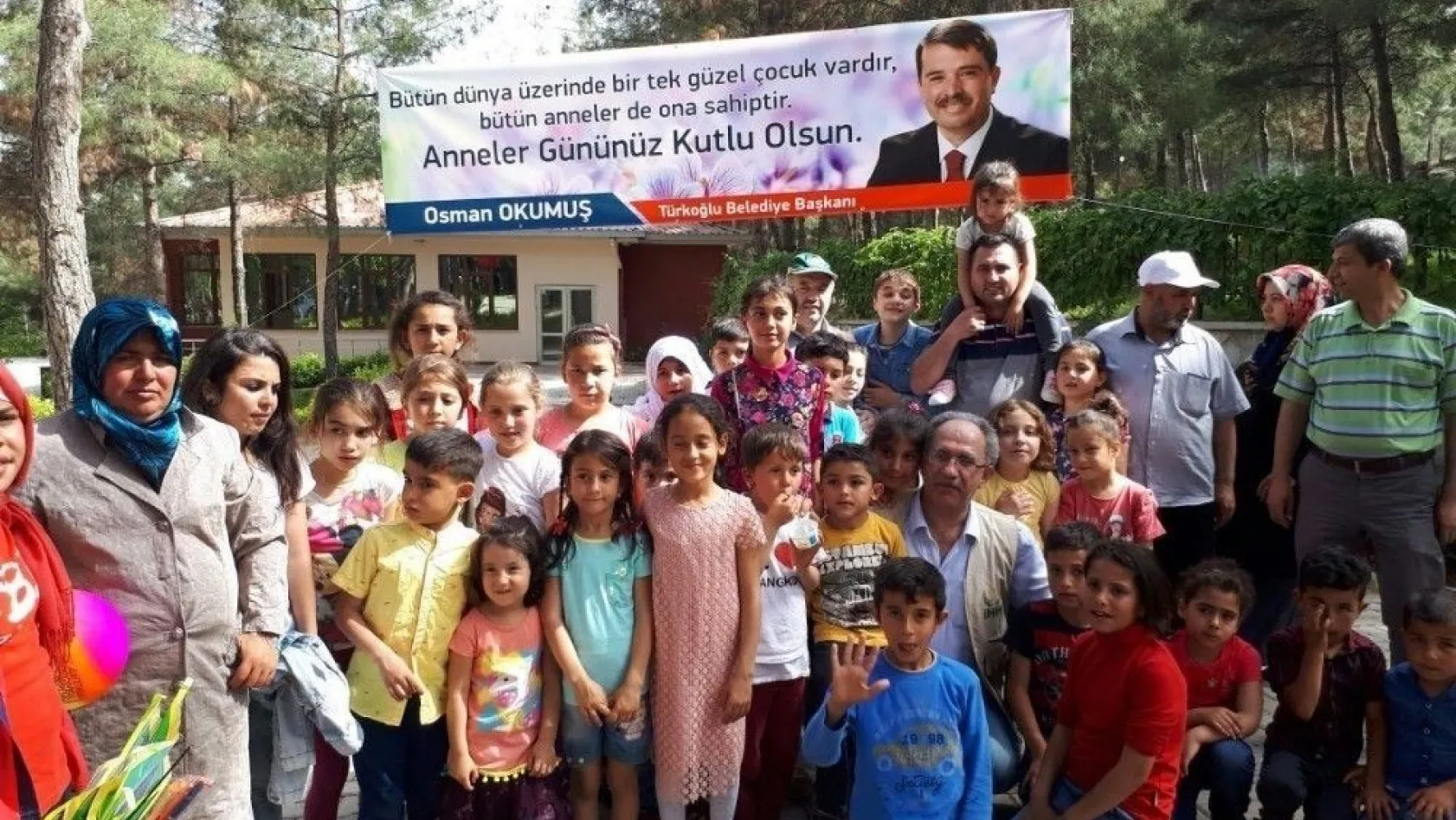 Türkoğlu'nda yetim çocuk gönüllerince eğlendi
