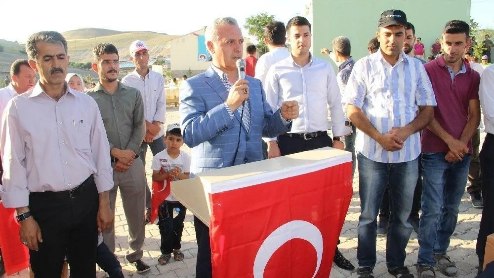 AK Parti Genel Başkan Yardımcısı Ataş Tunceli'de
