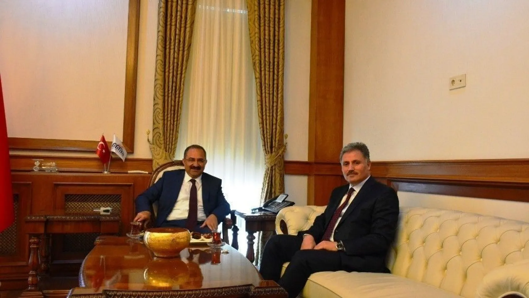 Başkan Çakır'dan Vali Kaban'a hoş geldin ziyareti
