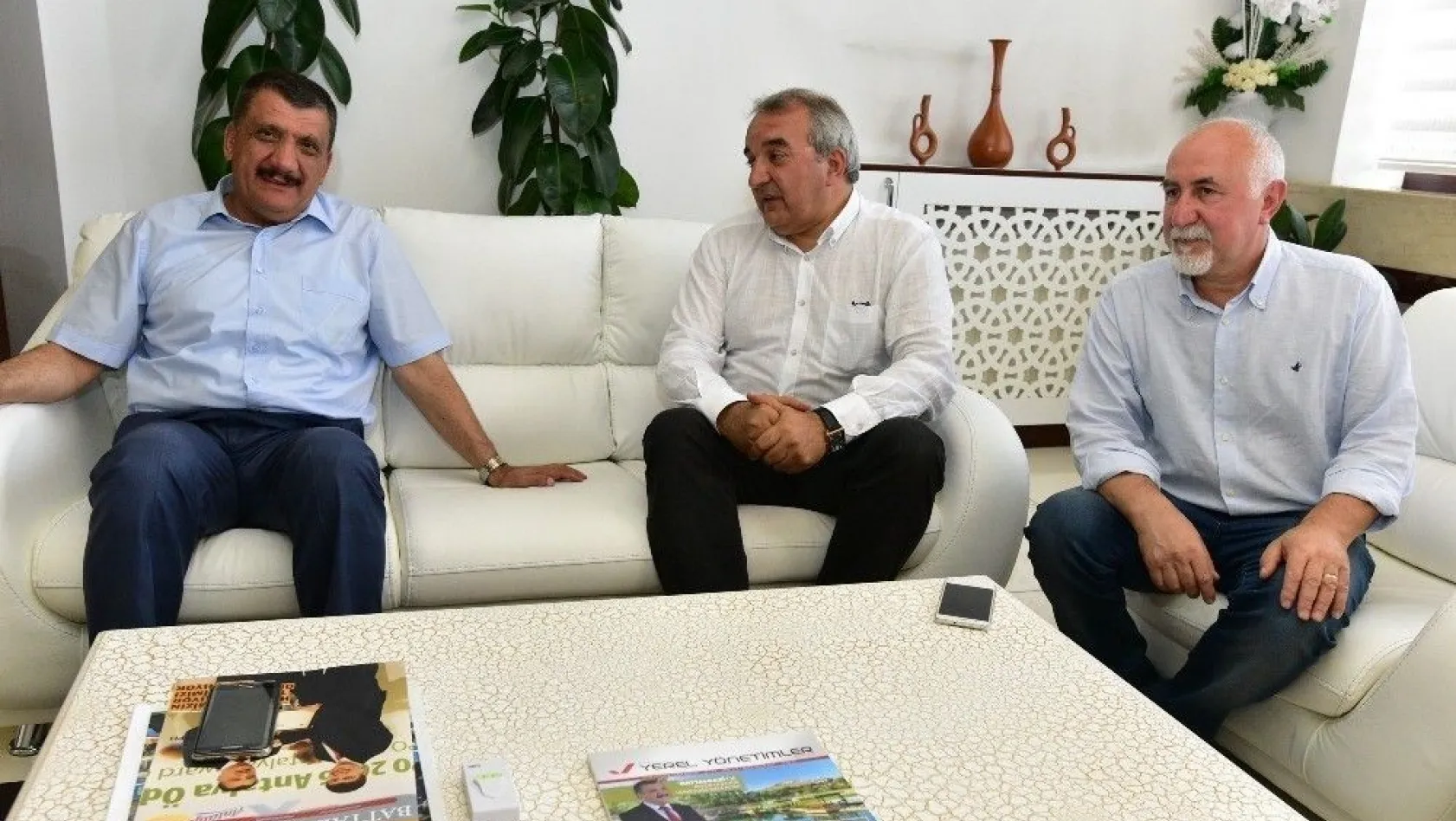 HAYDER Başkanı Çizmeci'den Gürkan'a ziyaret
