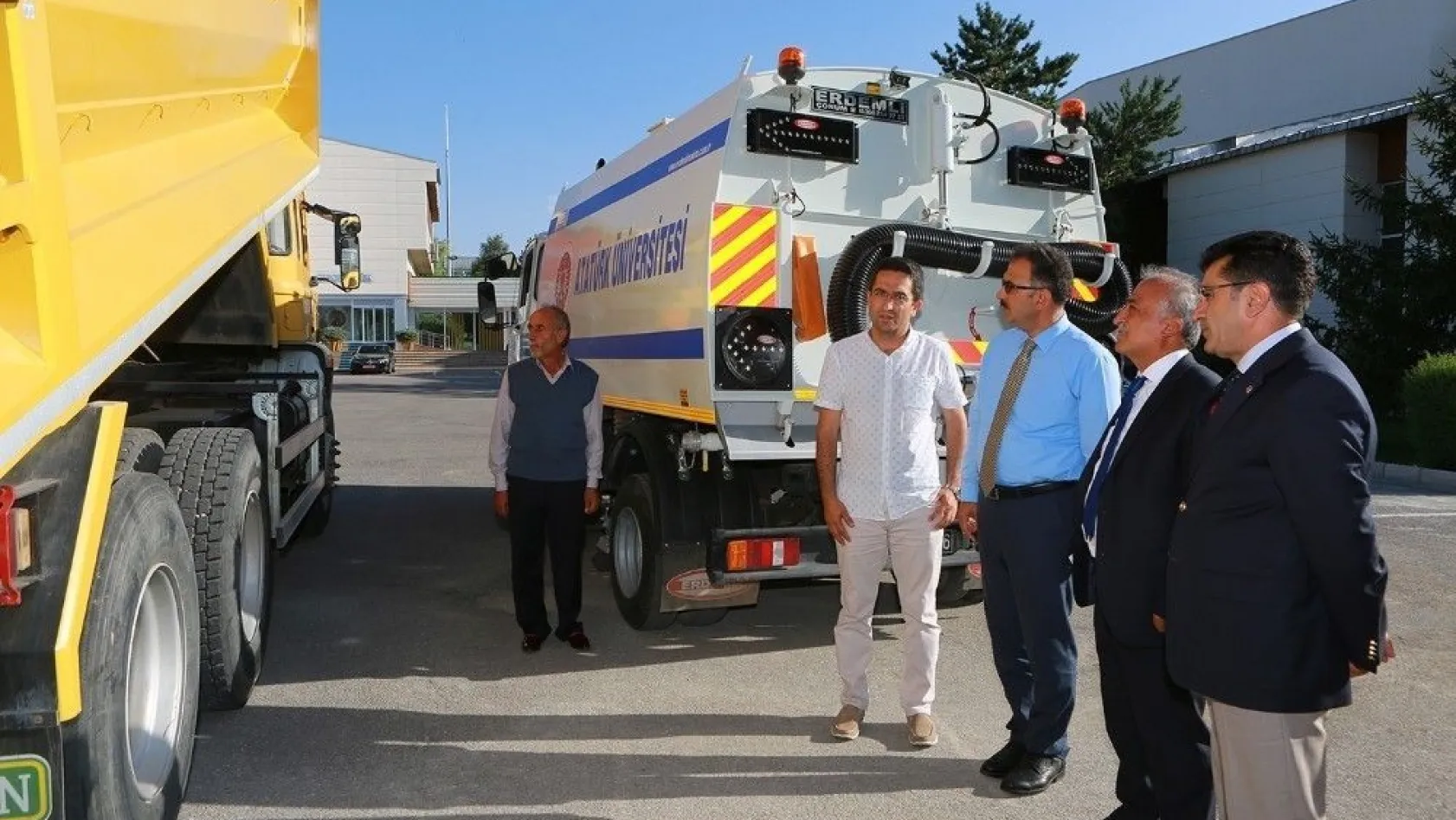 Atatürk Üniversitesi araç parkını yeniliyor
