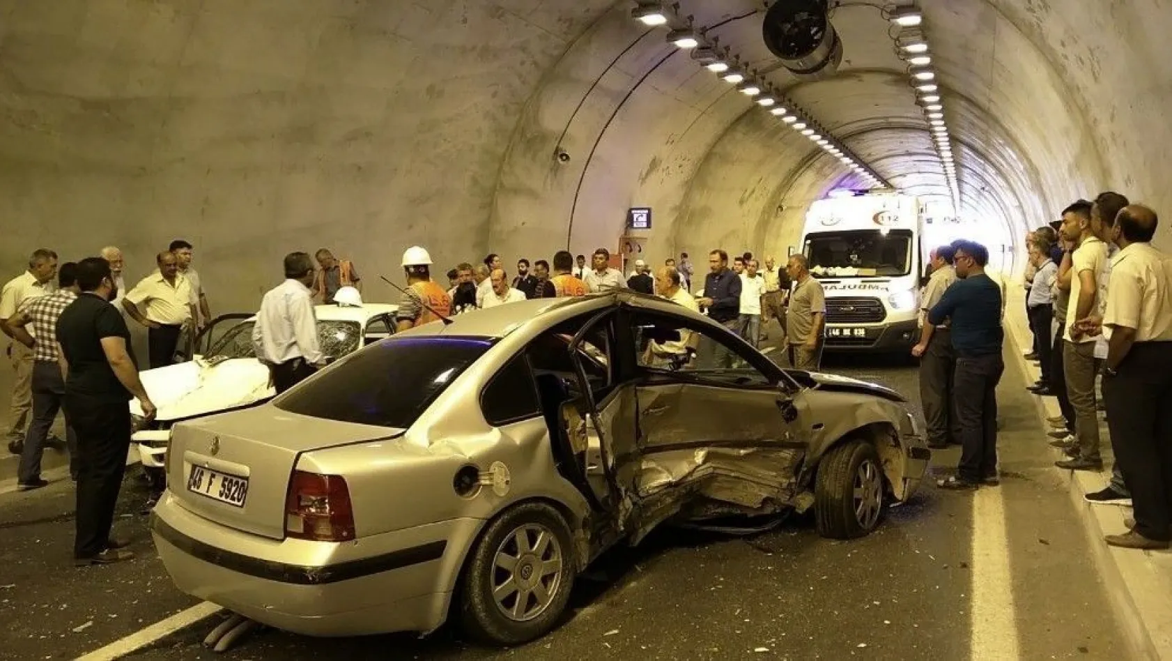 Kahramanmaraş'ta tünelde kaza: 1 ölü, 5 yaralı