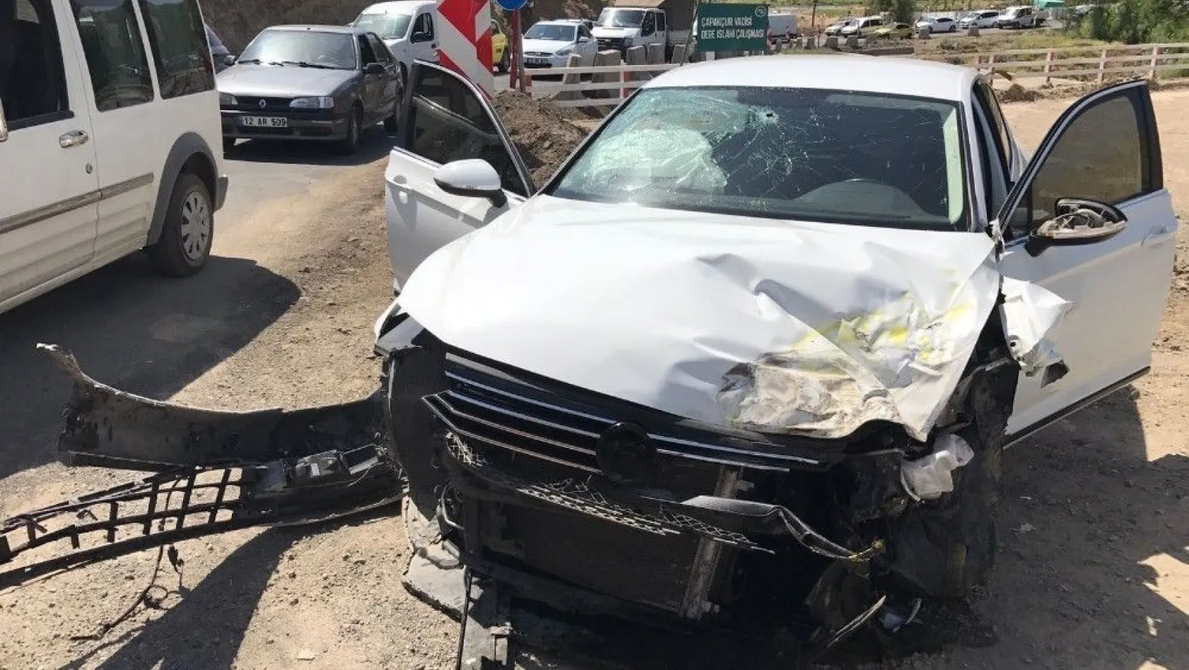 Bingöl'de trafik kazası: 4 yaralı