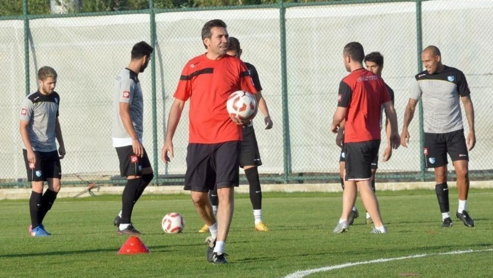 Bş.Bld Erzurumspor, Çaykur Rizespor maçının hazırlığını sürdürüyor
