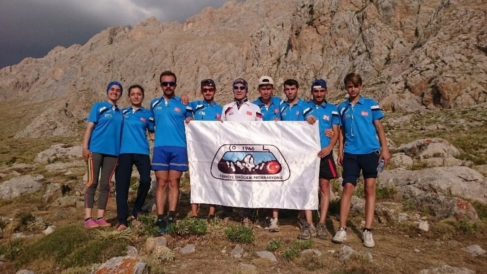 EDKİK'in  8 Sporcusu Dağ Kayağı Milli Takımında
