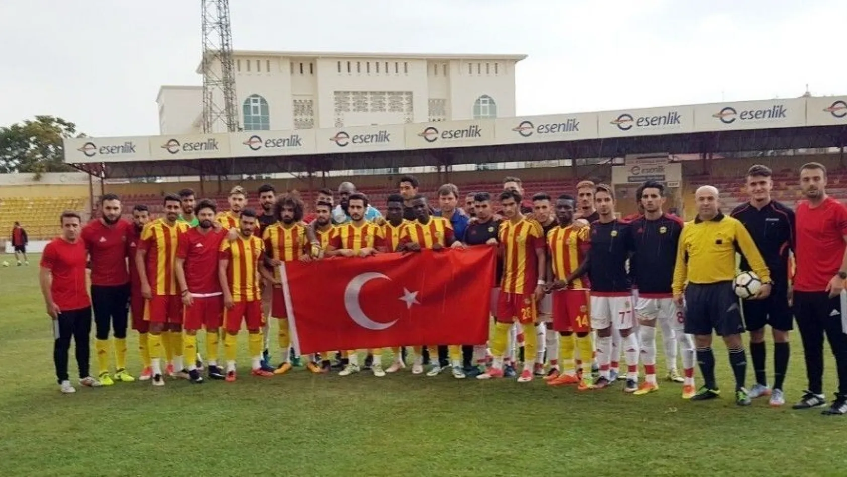 Evkur Yeni Malatyaspor, U21 takımıyla ile hazırlık maçı oynadı
