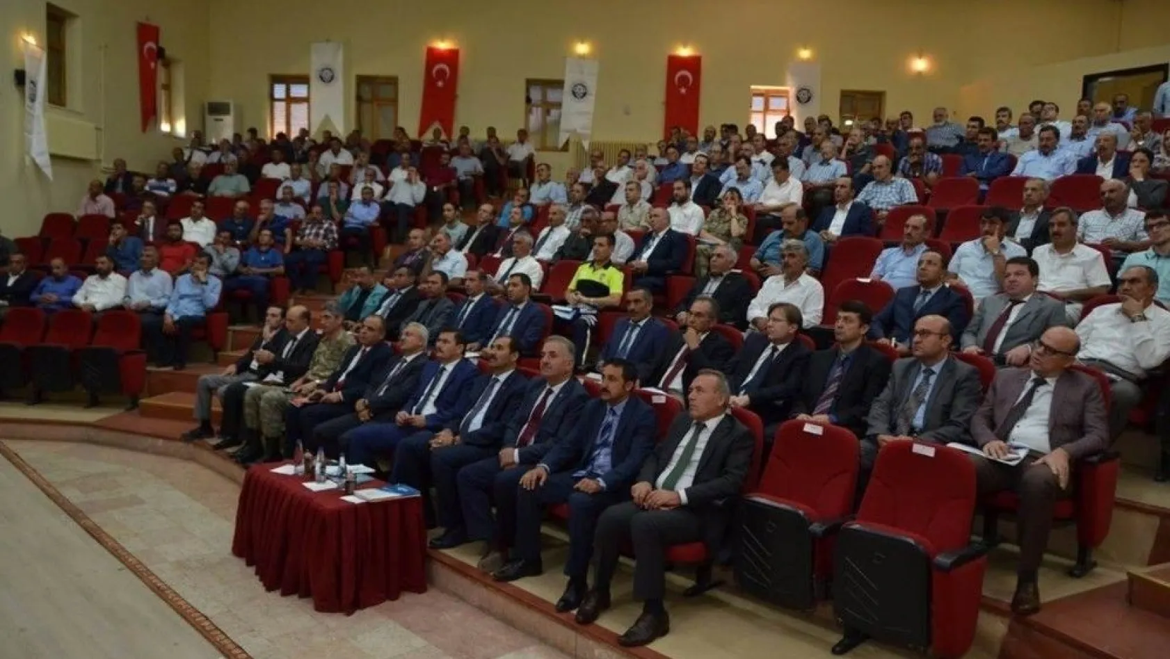 Erzincan'da her okula bir emniyet görevlisi tahsis edildi
