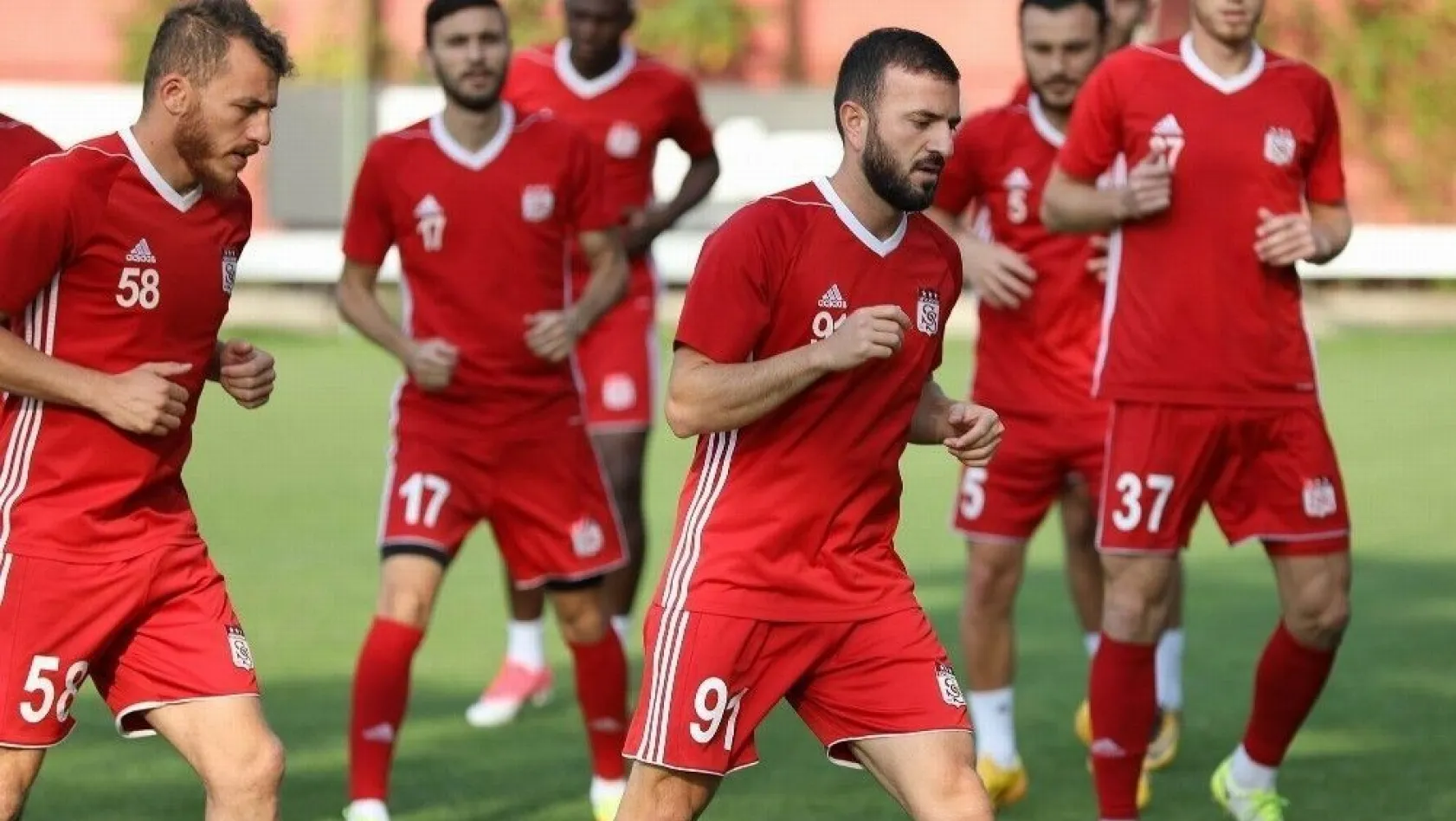 Demir Grup Sivasspor, Osmanlıspor maçına hazır
