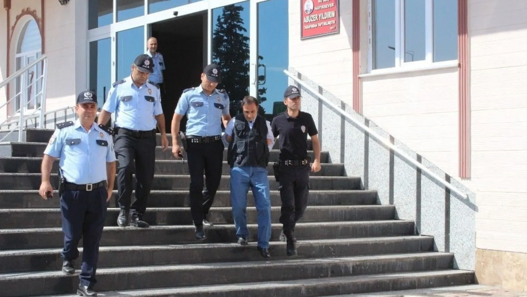 İstanbul'da Türkmenistan vatandaşını öldüren cinayet zanlısı Adıyaman'da yakalandı

