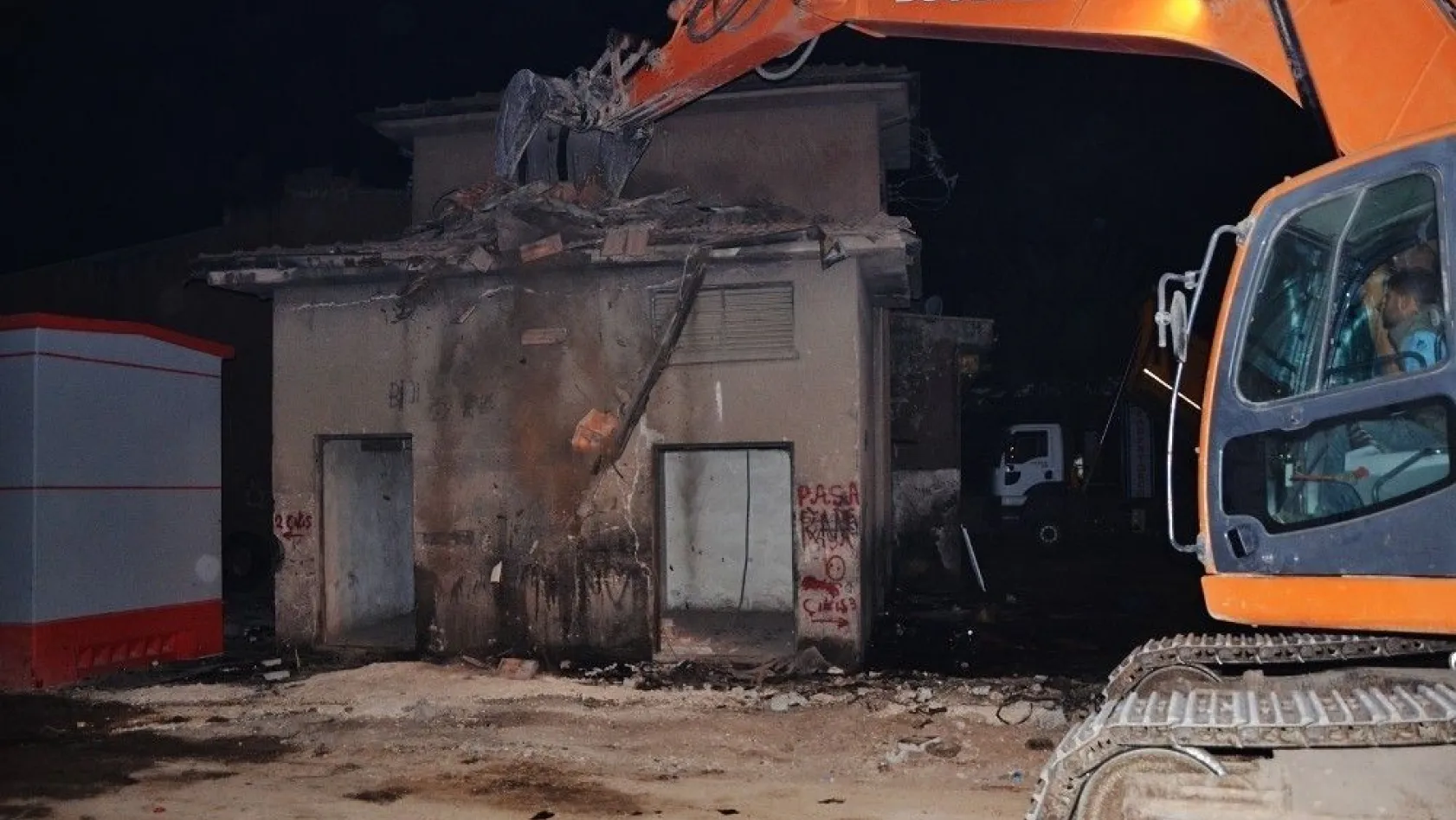 Diyarbakır Oto Sanayi yeraltı elektrik şebekesine kavuştu
