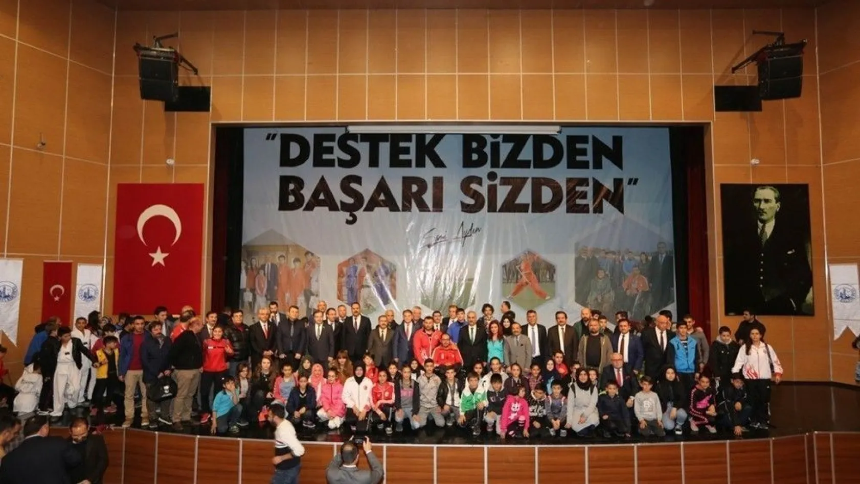 Sivas Belediyesi'nden amatör kulüplere destek
