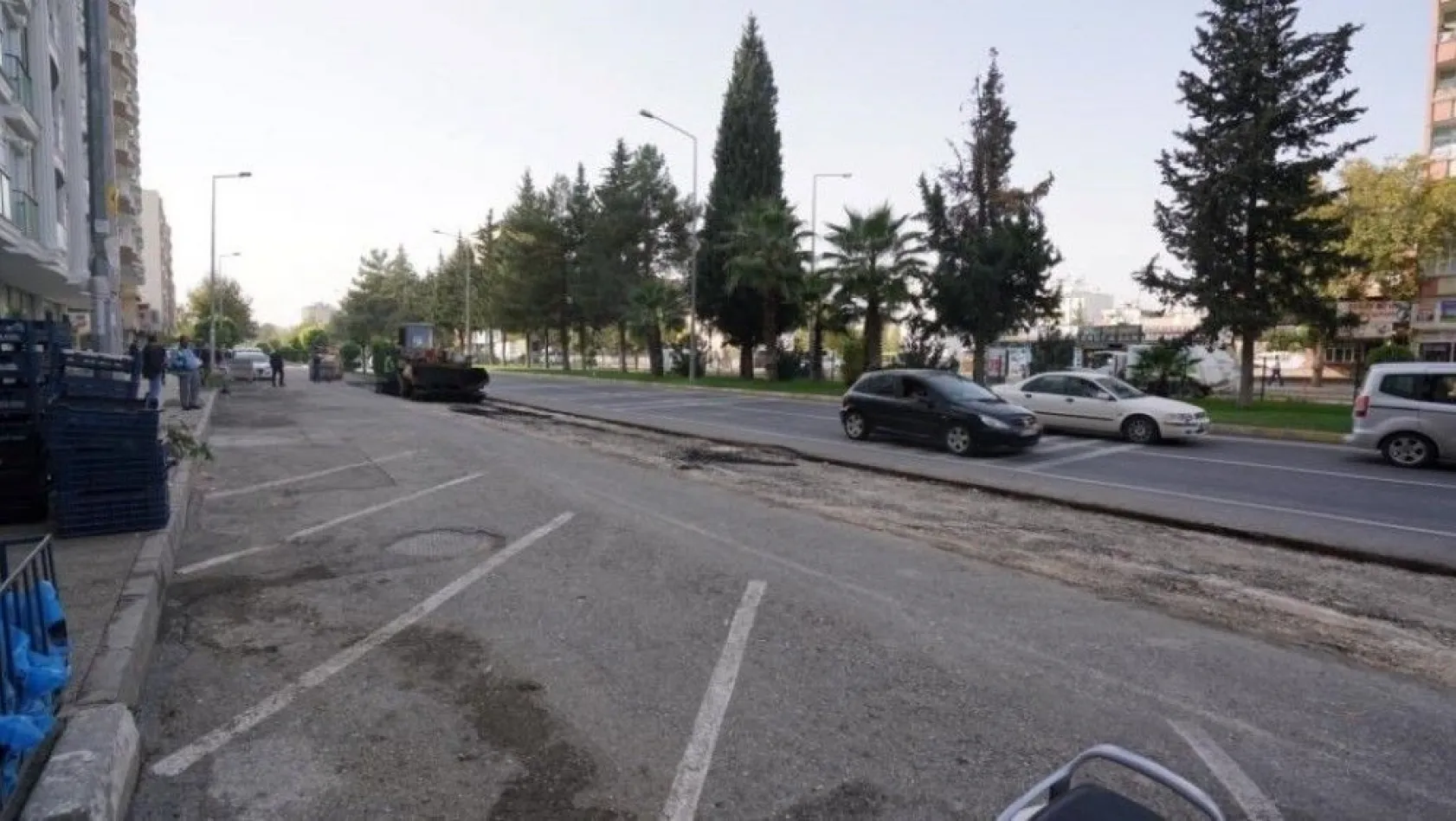 Adıyaman Belediyesi Atatürk Bulvarında yol genişletme çalışması yaptı
