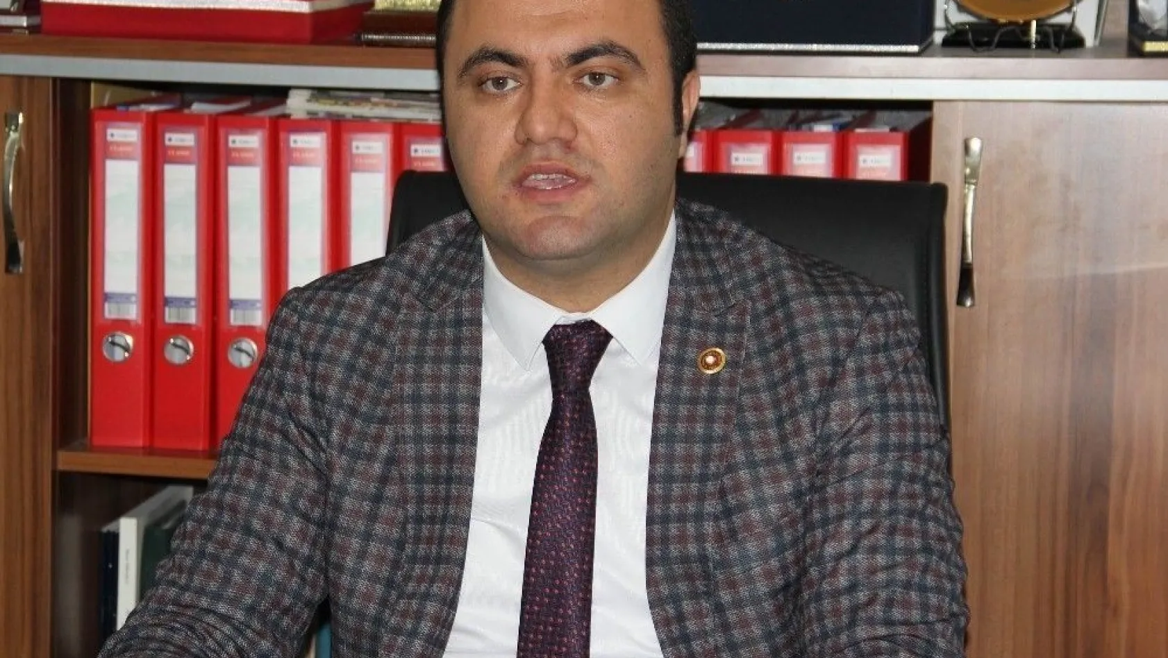 85 köy gezen meclis üyesi AK Parti Sivas İl Başkanlığına aday oldu
