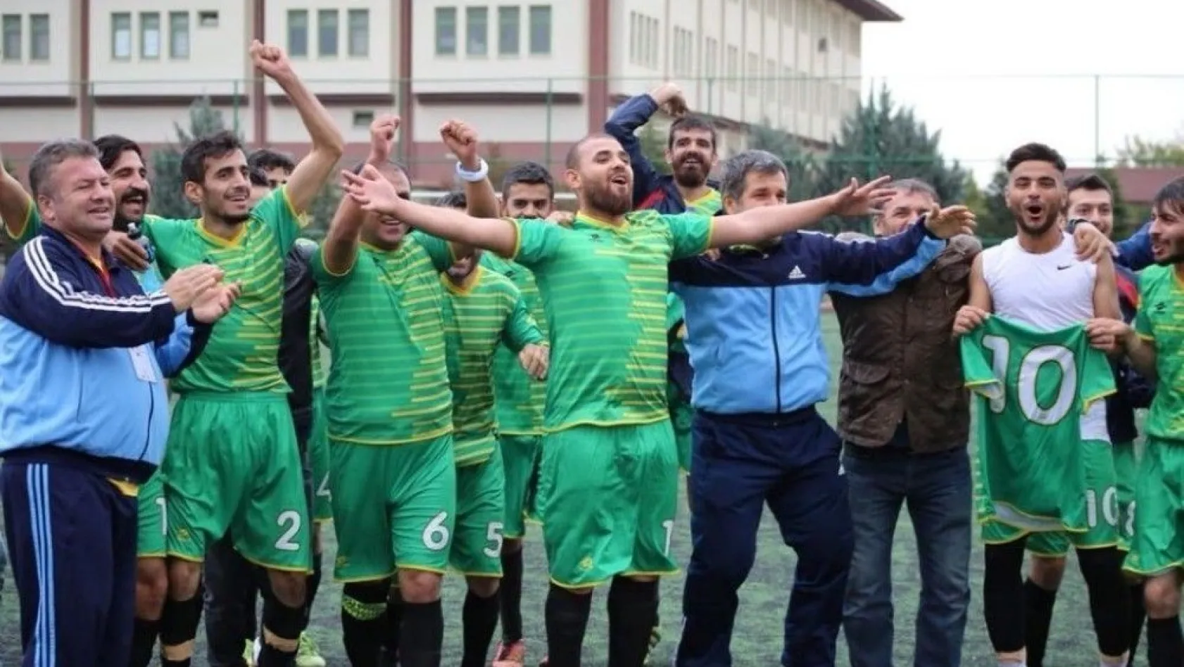 Turkcell Sağırlar Futbol Süper Ligi: Antalya İşitme Engelliler: 1- Adıyaman Belediyesi İşitme Engelliler: 2
