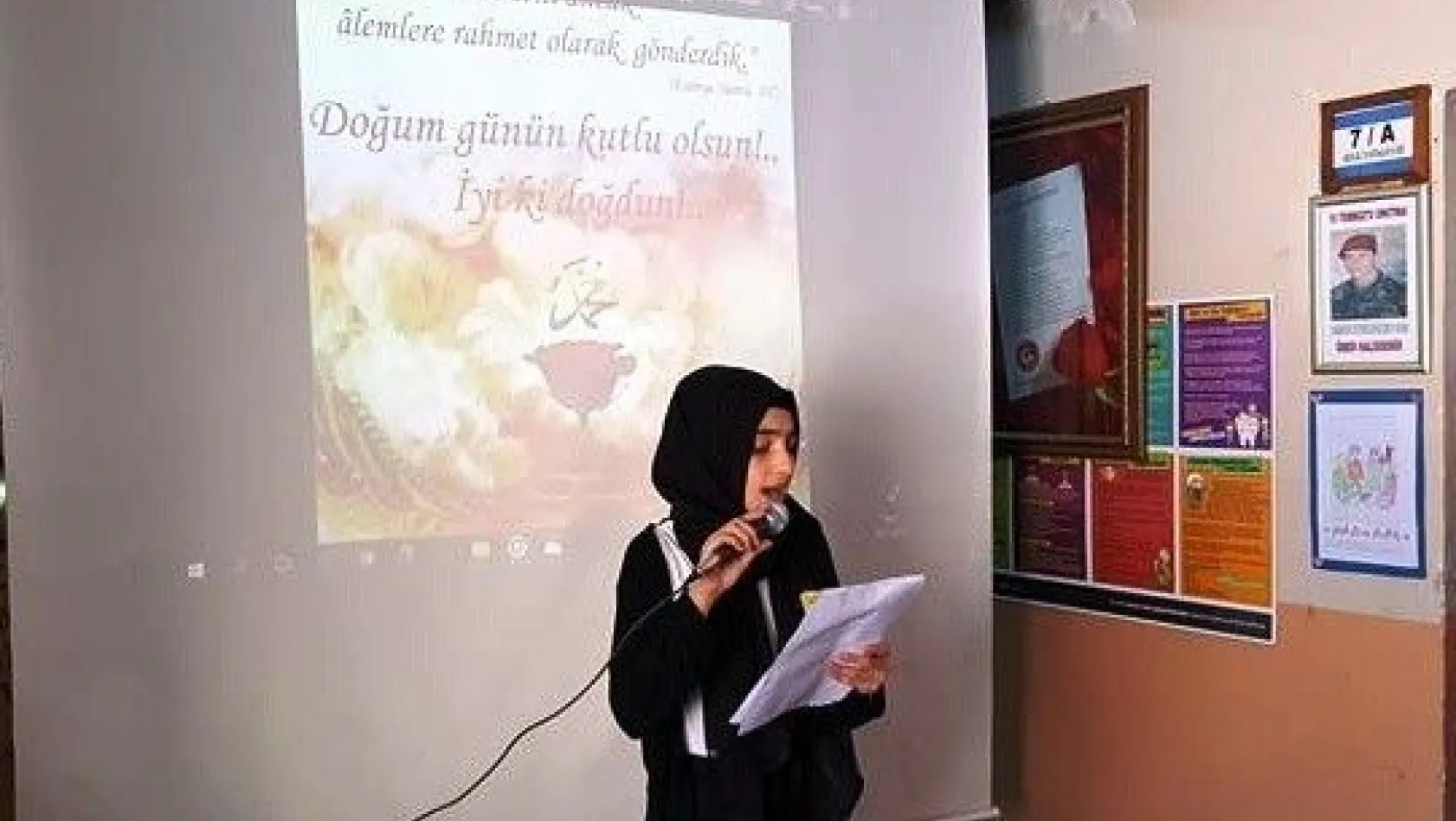 Dadaş Ortaokulu'ndan Mevlid-i Nebi etkinliği ve Kırk Şair Kırk Şiir yarışması
