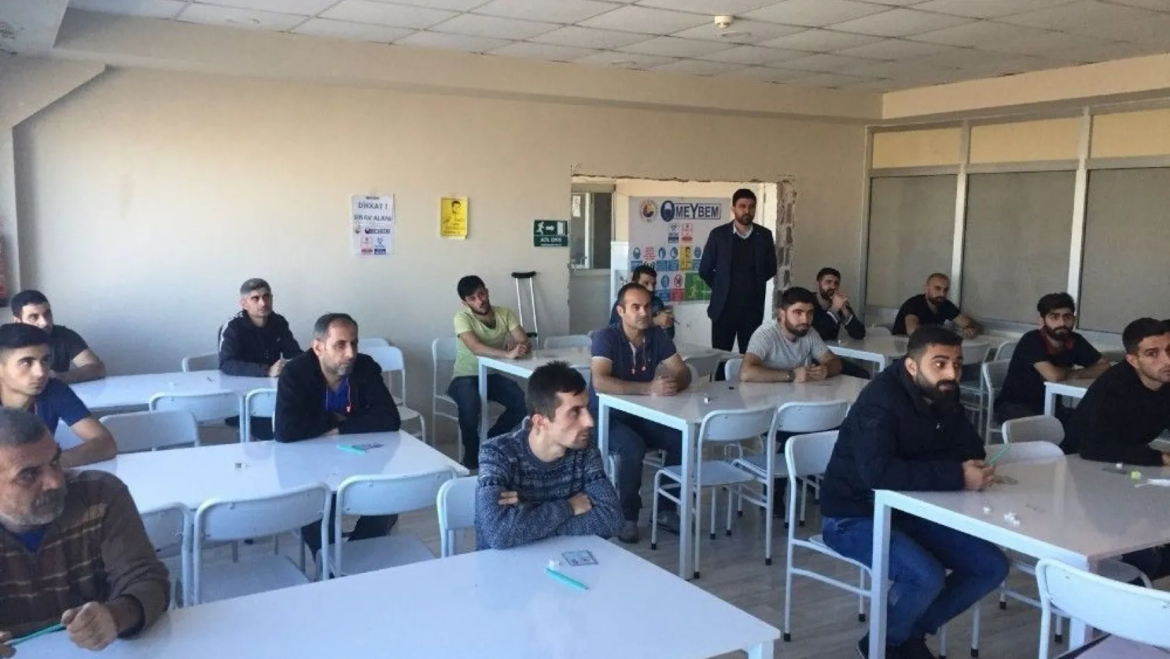 Diyarbakır'da Mesleki Yeterlilik Sınavları başladı
