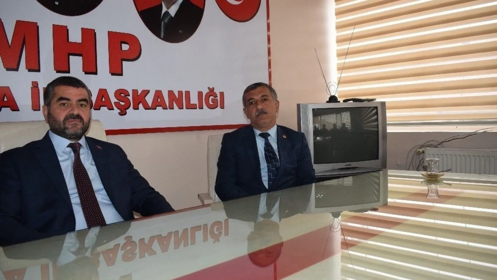 Başkan Avşar'dan muhtarlara destek sözü
