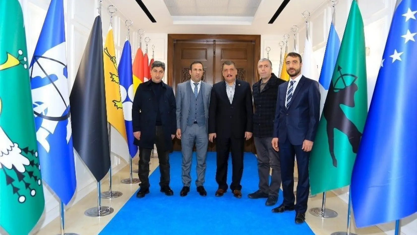 Yeni Malatyaspor yönetiminden Battalgazi Belediyesi'ne ziyaret
