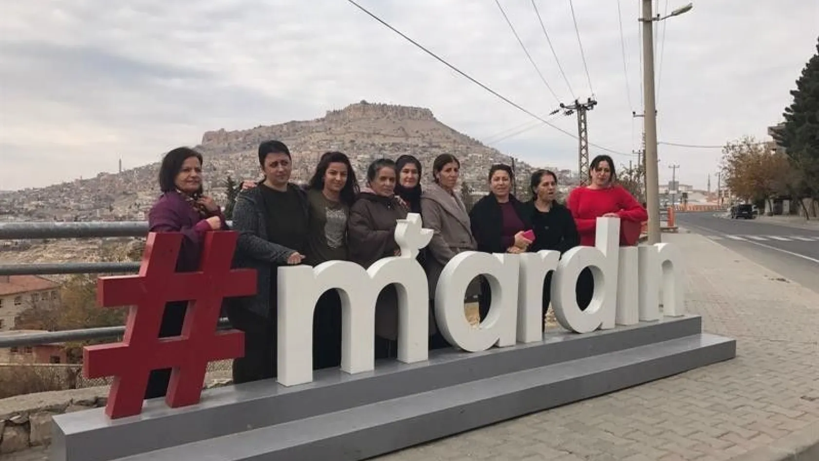 Tuncelili kadınlar, Mardin'i gezdi
