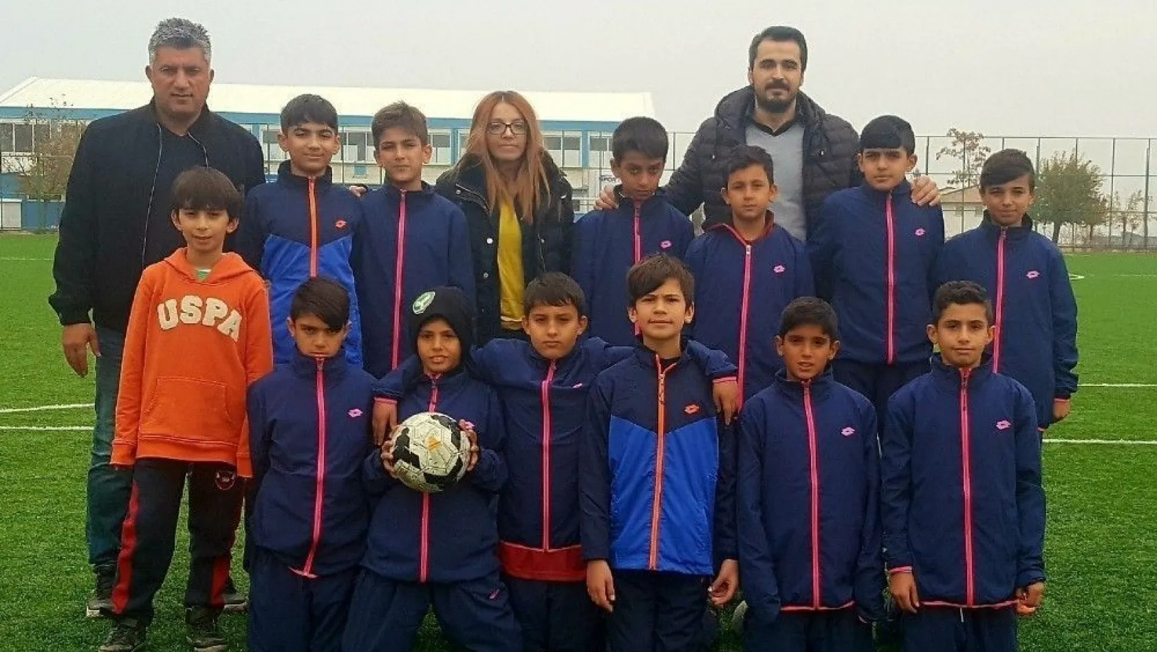 Diyarbakır'da okullararası futbol müsabakaları
