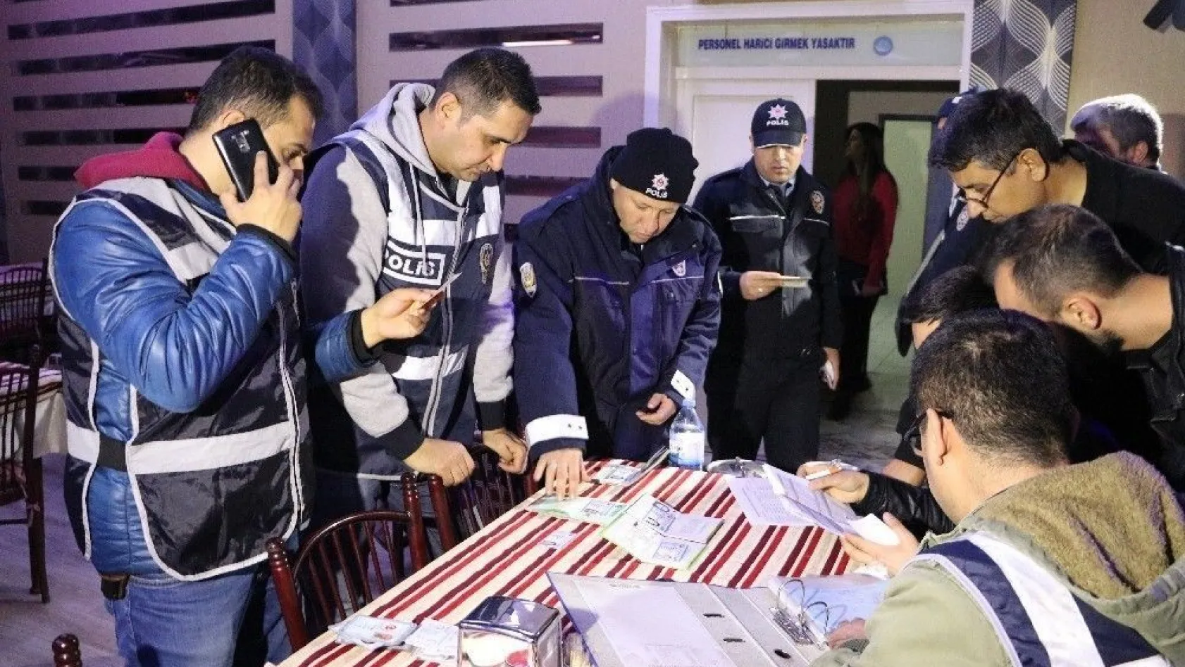 Kahramanmaraş'ta bir gecede 39 kişi yakalandı
