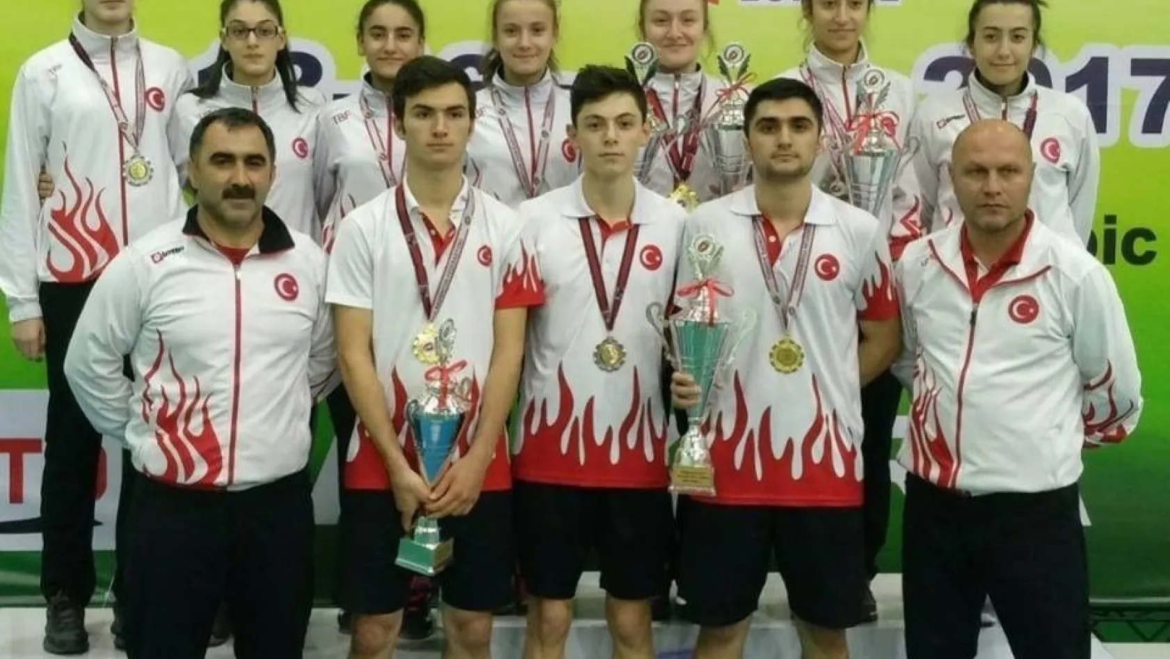 Erzincanlı sporcular Türkiye'nin gururu oldu
