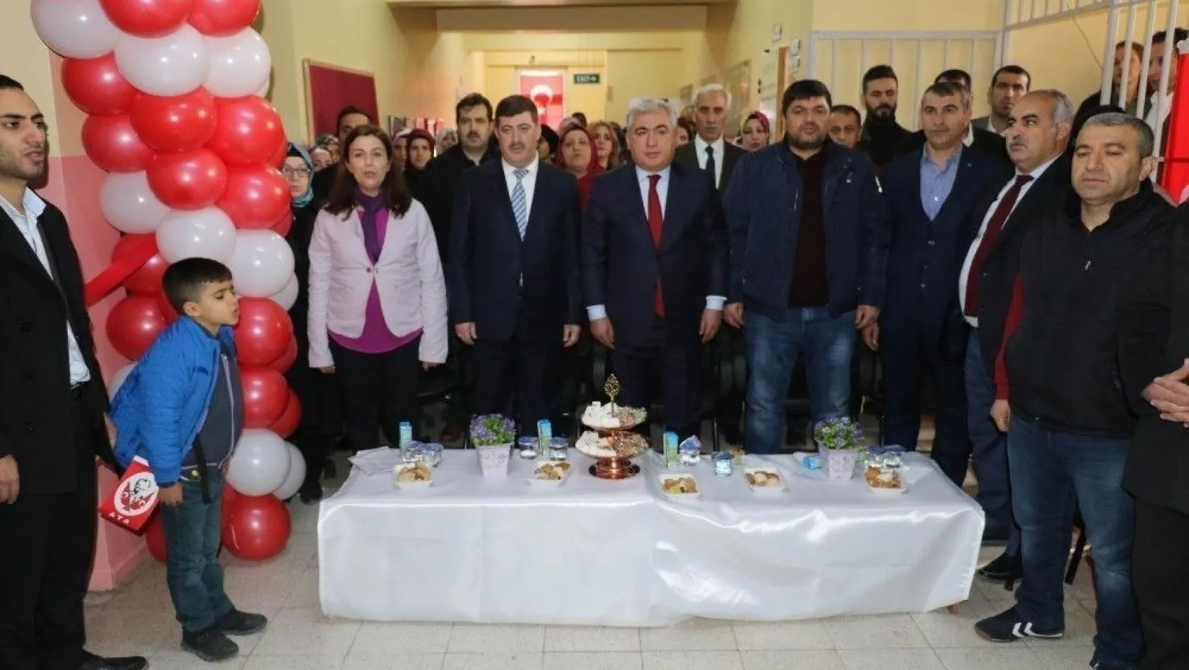 AK Eğitim Seferberliği Diyarbakır'a sıçradı
