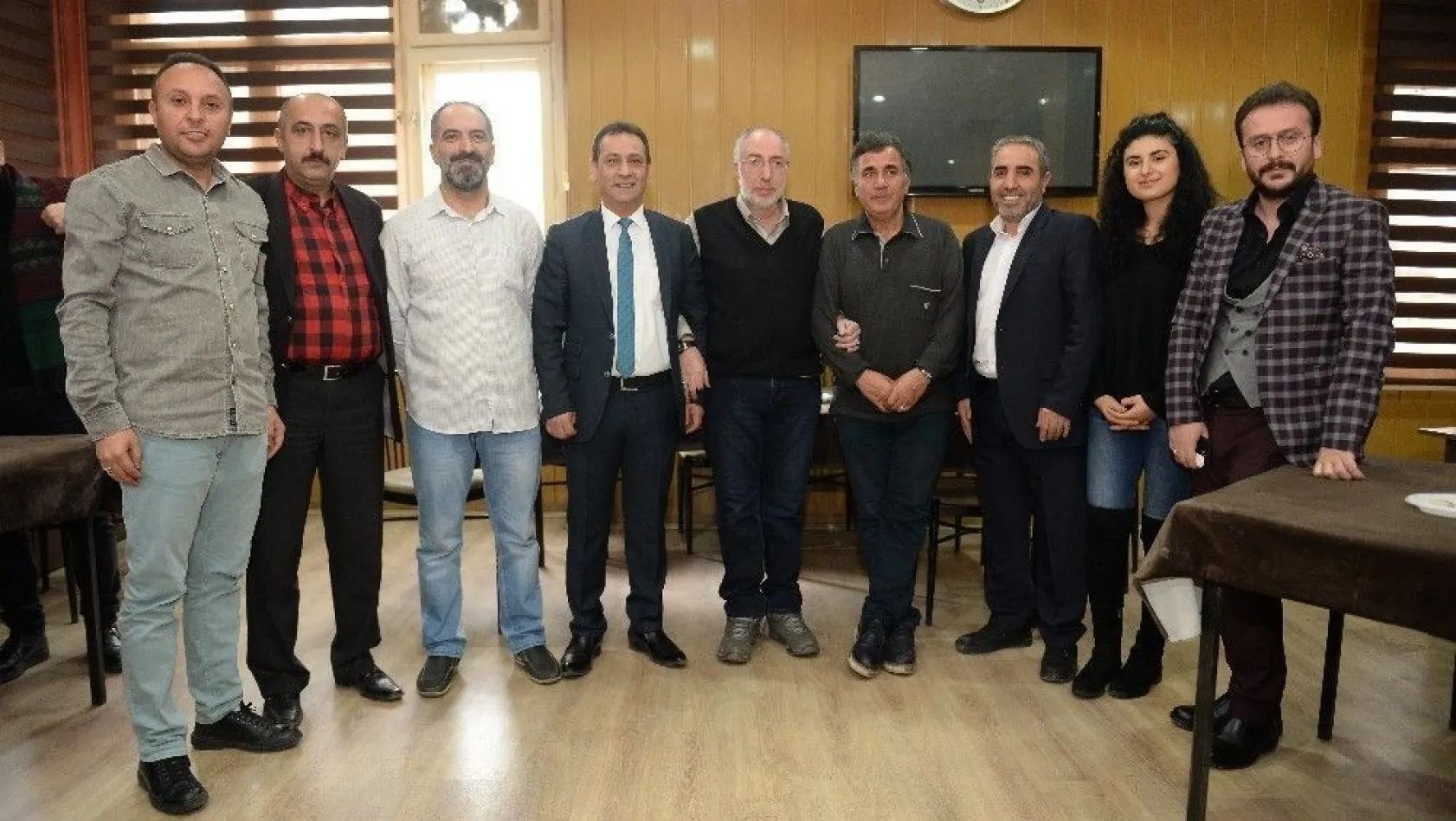 Erzurum Gazeteciler Cemiyeti'nde Metin Barlak dönemi
