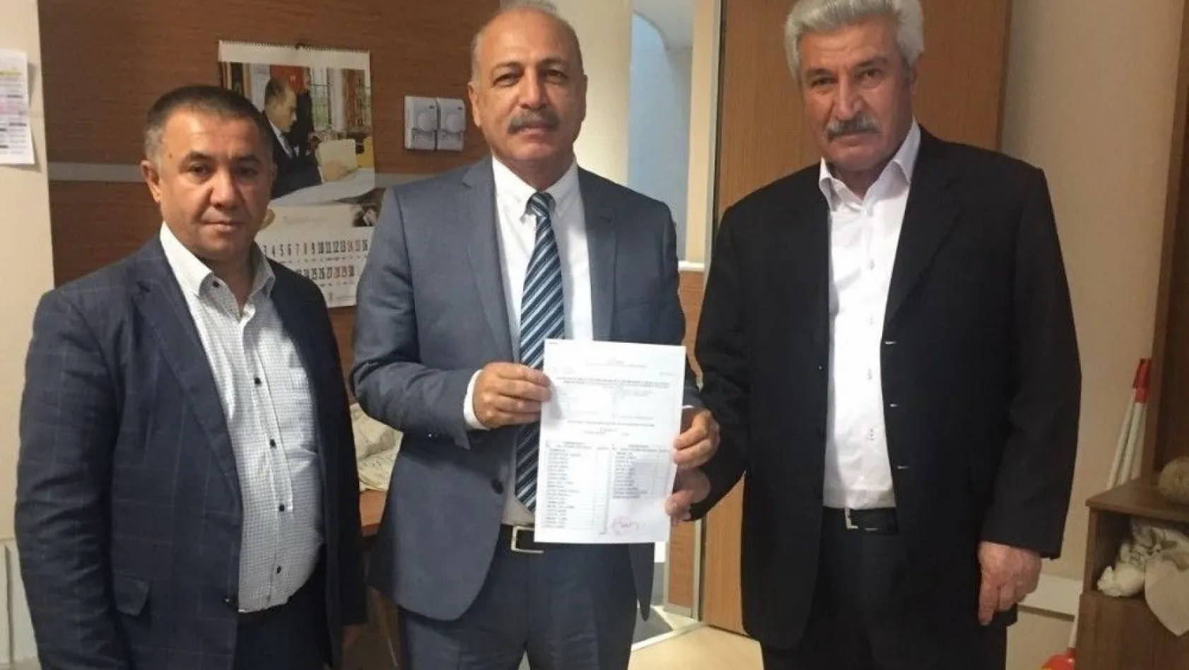 CHP il Başkanı Bilgiç mazbatasını aldı
