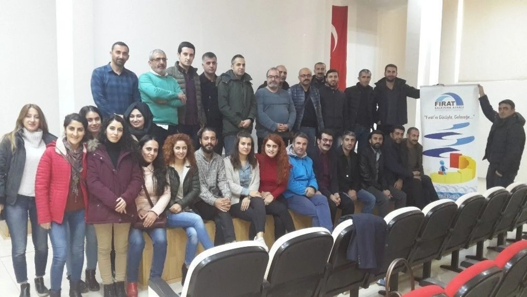 Tunceli'de rehber öğretmenlere eğitim verildi
